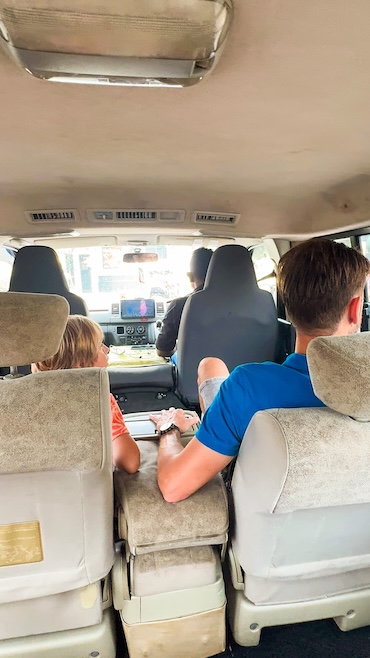 Sri Lanka Personal Tour Driver